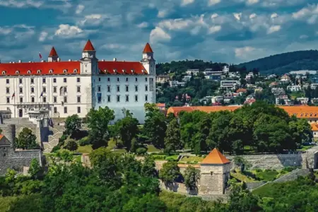 Achat de vignette de Slovénie - Voyages autoroutiers à travers les paysages alpins et les villes culturelles