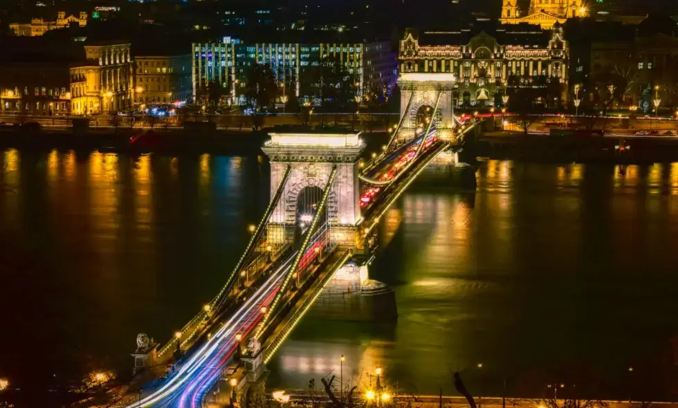 Mundësitë e udhëtimit me makinë në Hungari
