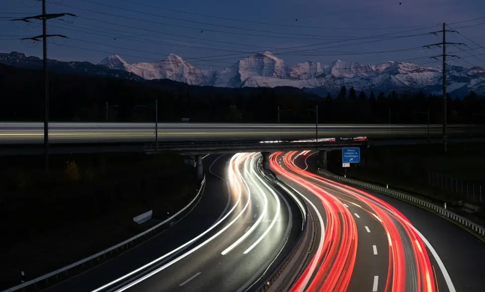 Autostrăzile din Elveția: cumpărarea vinietei în 2026 simplu și rapid