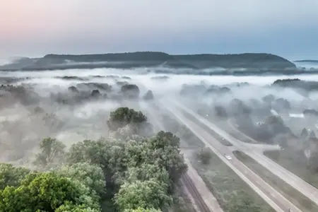 Kúpa maďarskej diaľničnej známky v Maďarsku. Informácie o diaľničnej sieti.